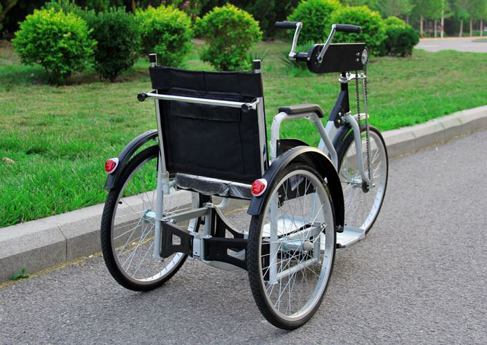 7 Велосипед с ручным приводом для инвалидов.JPG